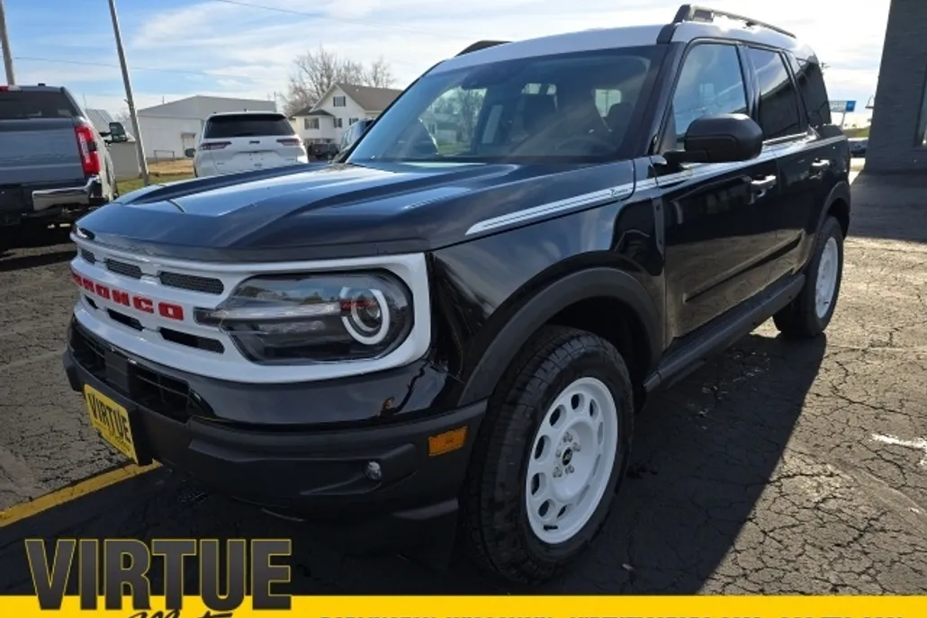2024 Ford Bronco Sport Heritage photo 1