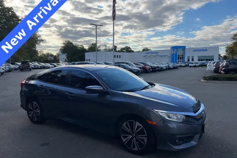2016 Honda Civic EX-T photo 1