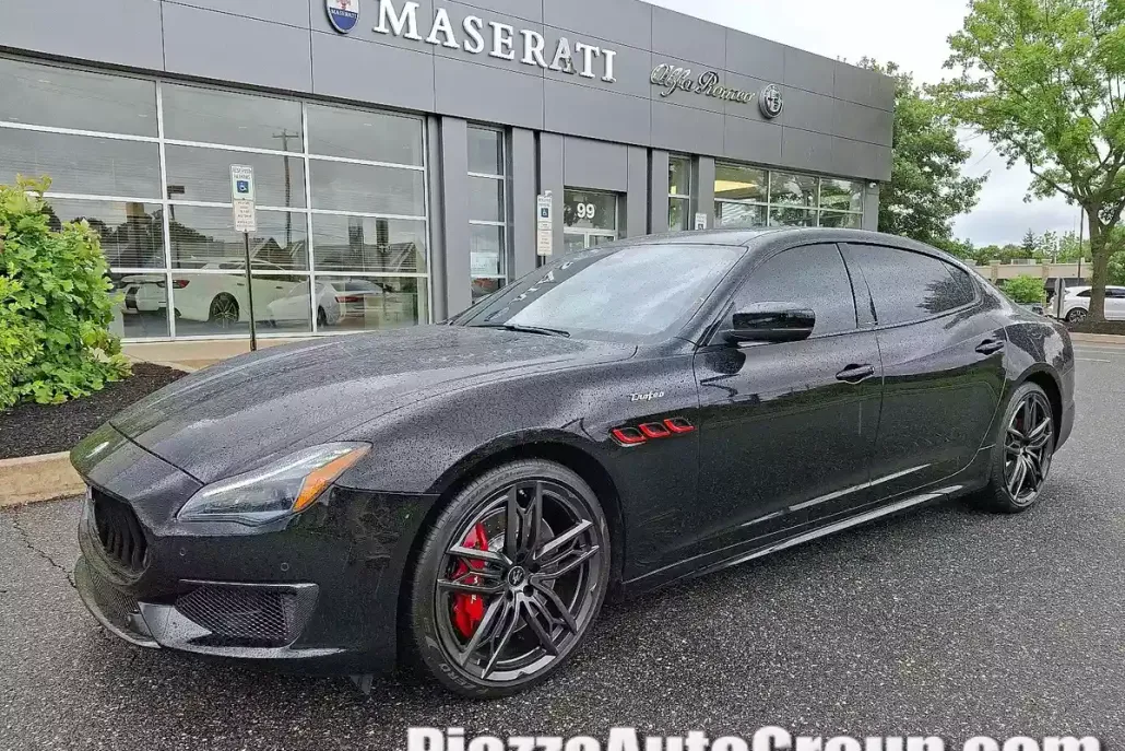 2021 Maserati Quattroporte Trofeo photo 1