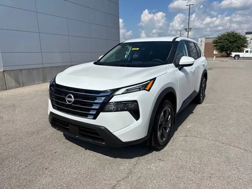 2026 Nissan Rogue SV photo 1