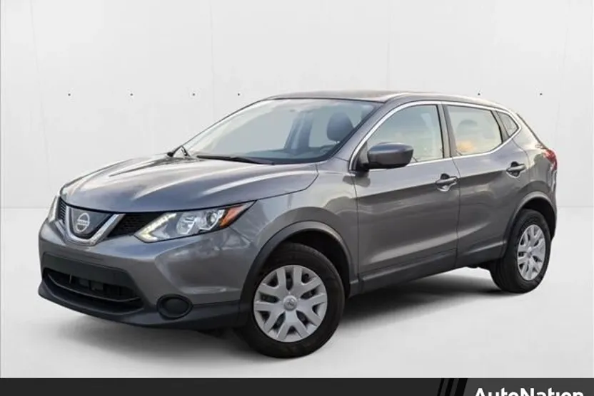 2019 Nissan Rogue Sport S photo 1