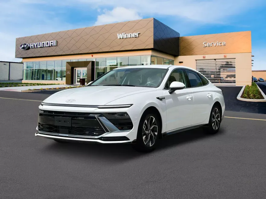 2025 Hyundai Sonata SEL photo 1