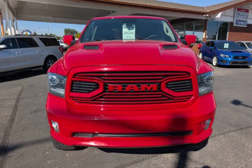 2018 Ram 1500 Sport photo 1