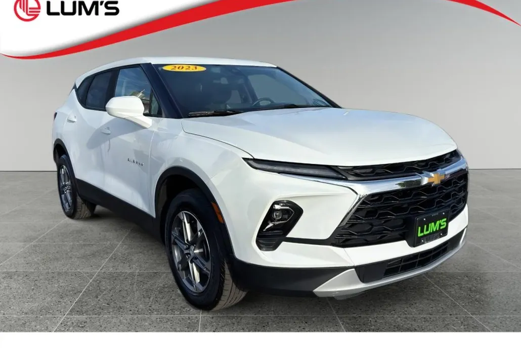 2023 Chevrolet Blazer 2LT photo 1