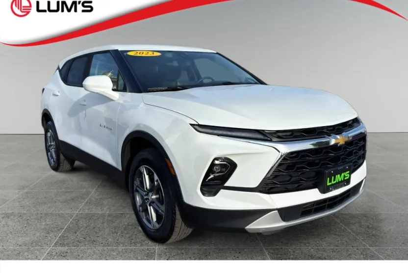 2023 Chevrolet Blazer 2LT photo 1