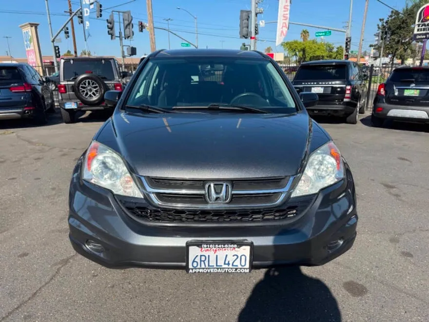 2011 Honda CR-V SE photo 1