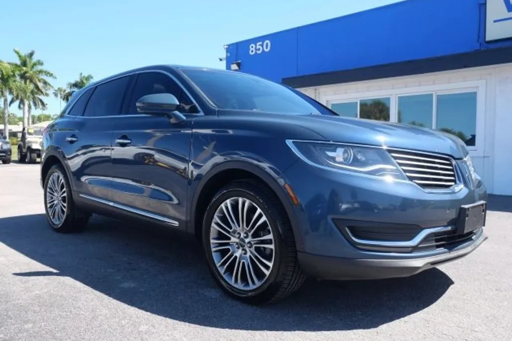 2016 Lincoln MKX Reserve photo 1