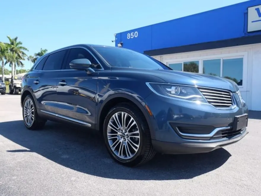 2016 Lincoln MKX Reserve photo 1