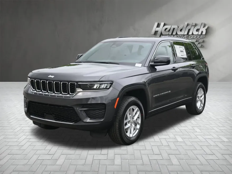 2025 Jeep Grand Cherokee Laredo X photo 1