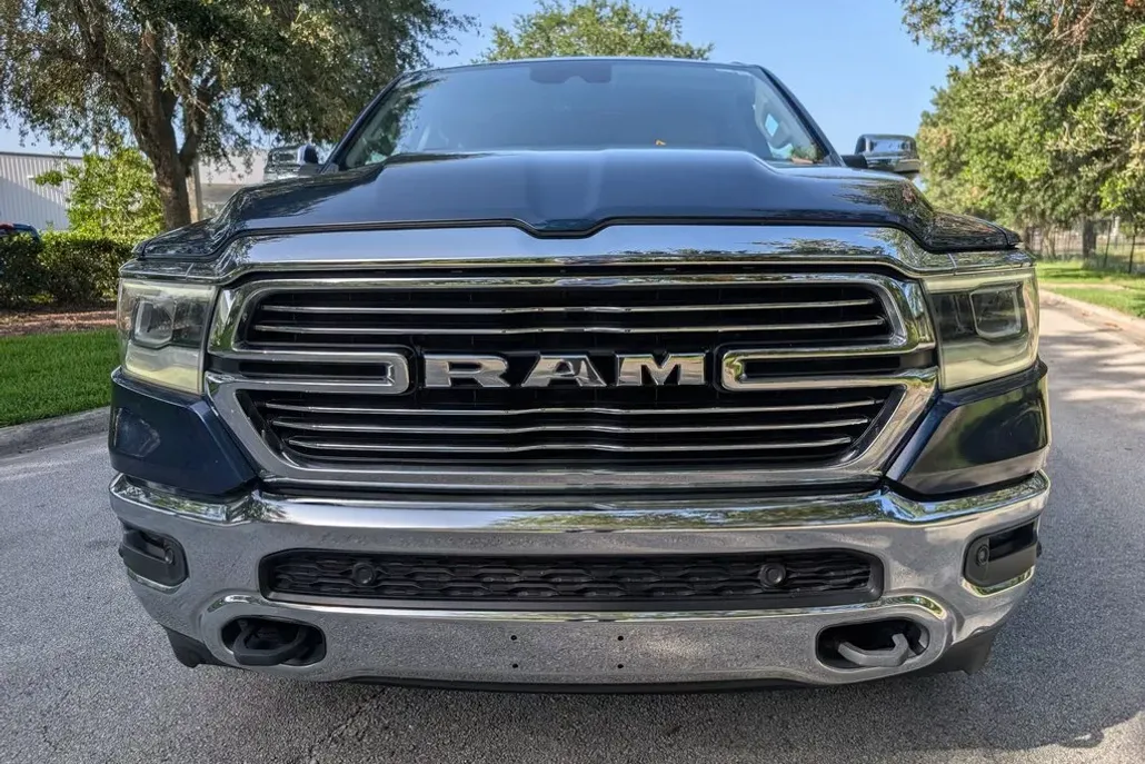 2022 Ram 1500 Laramie photo 1
