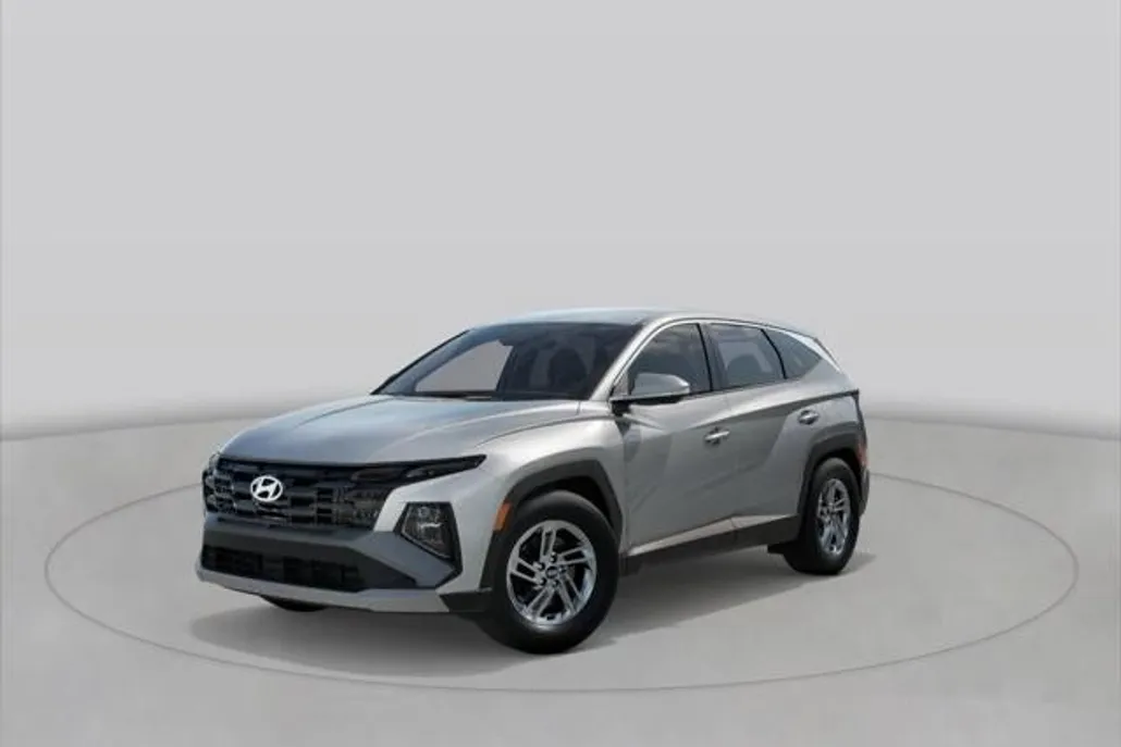 2025 Hyundai Tucson SE photo 1