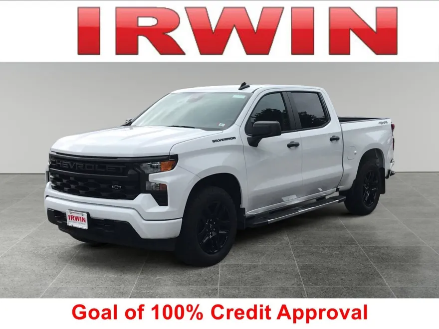 2024 Chevrolet Silverado 1500 Custom photo 1