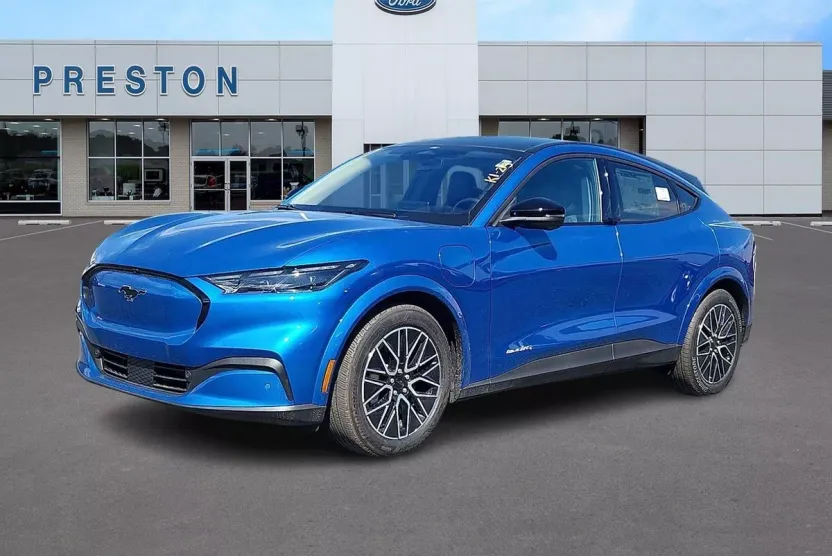 2025 Ford Mustang Mach-E Premium photo 1