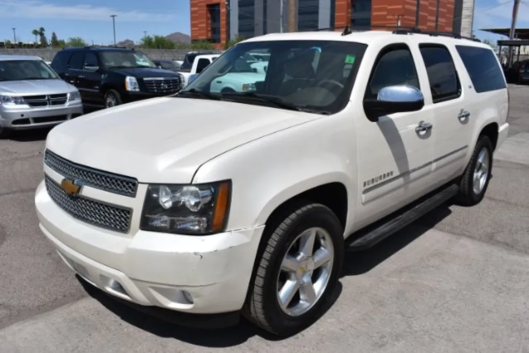 2013 Chevrolet Suburban LTZ 1500 photo 1