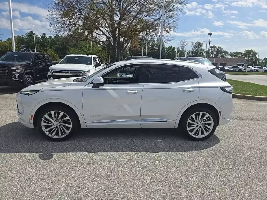 2025 Buick Envision Avenir photo 1