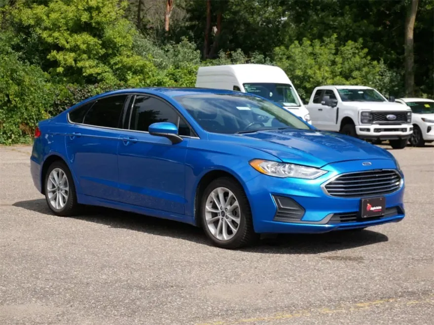 2020 Ford Fusion Hybrid SE photo 1
