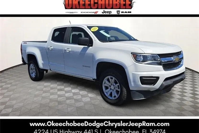 2019 Chevrolet Colorado LT photo 1