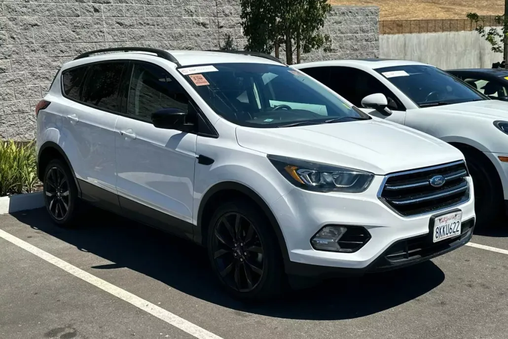 2019 Ford Escape SE photo 1