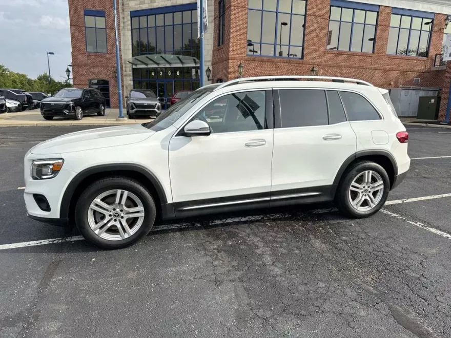 2022 Mercedes Benz GLB 250 4MATIC photo 1