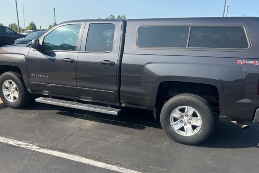 2016 Chevrolet Silverado 1500 LT photo 1