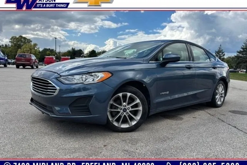 2019 Ford Fusion Hybrid SE photo 1