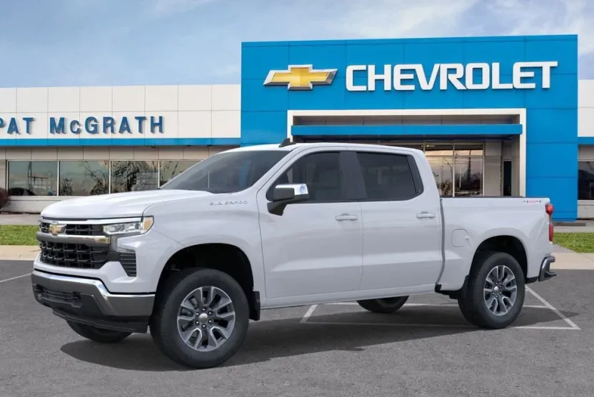 2026 Chevrolet Silverado 1500 LT photo 1