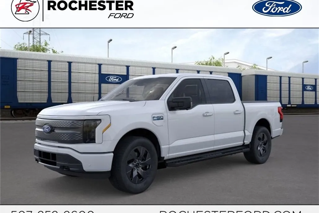 2025 Ford F-150 Lightning photo 1