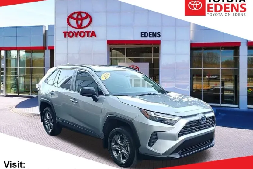 2024 Toyota RAV4 Hybrid LE photo 1