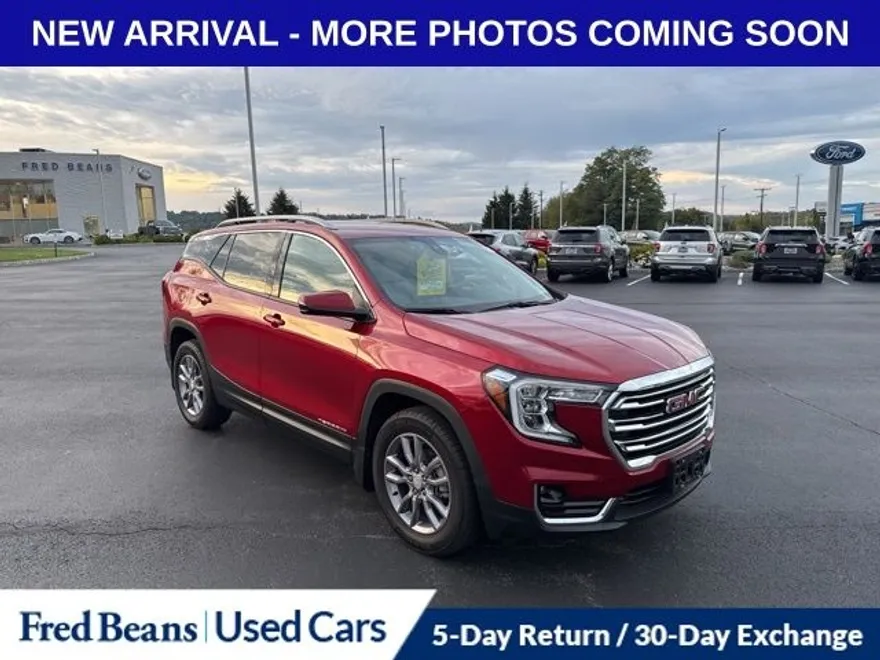 2024 Gmc Terrain SLT photo 1