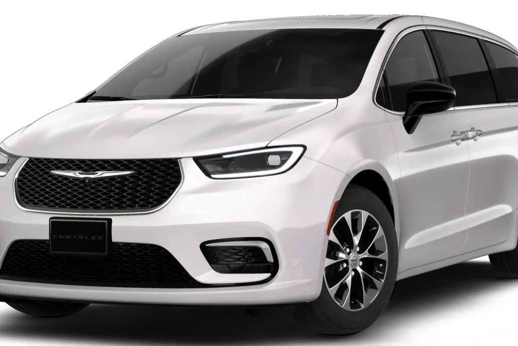 2026 Chrysler Pacifica photo 1