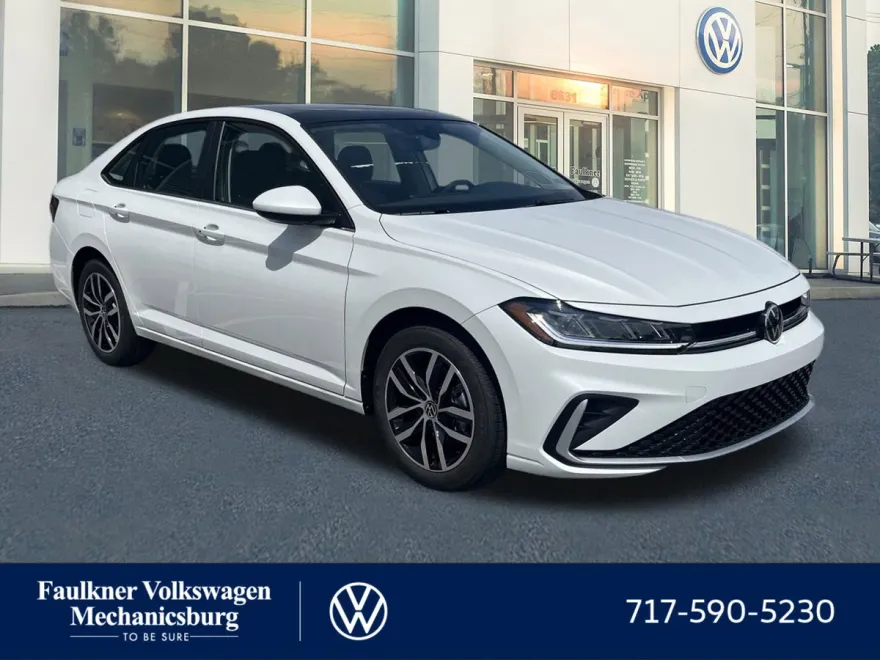 2025 Volkswagen Jetta SE photo 1