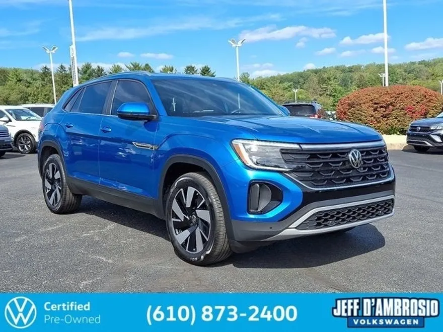 2024 Volkswagen Atlas Cross Sport SE Technology photo 1