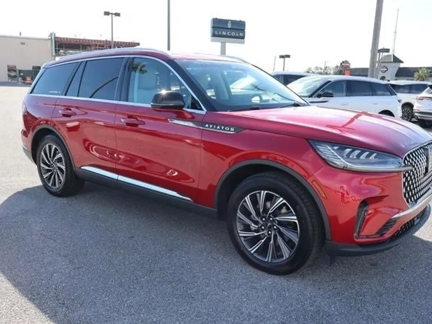 2025 Lincoln Aviator Premiere photo 1