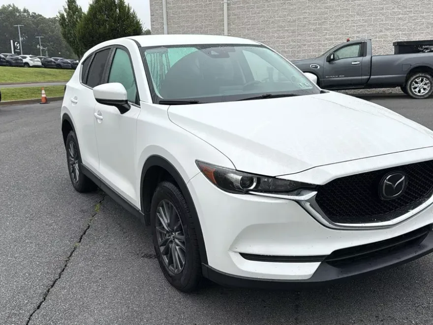 2020 Mazda CX-5 Touring photo 1