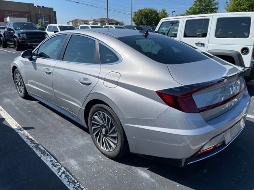 2023 Hyundai Sonata Hybrid SEL photo 1