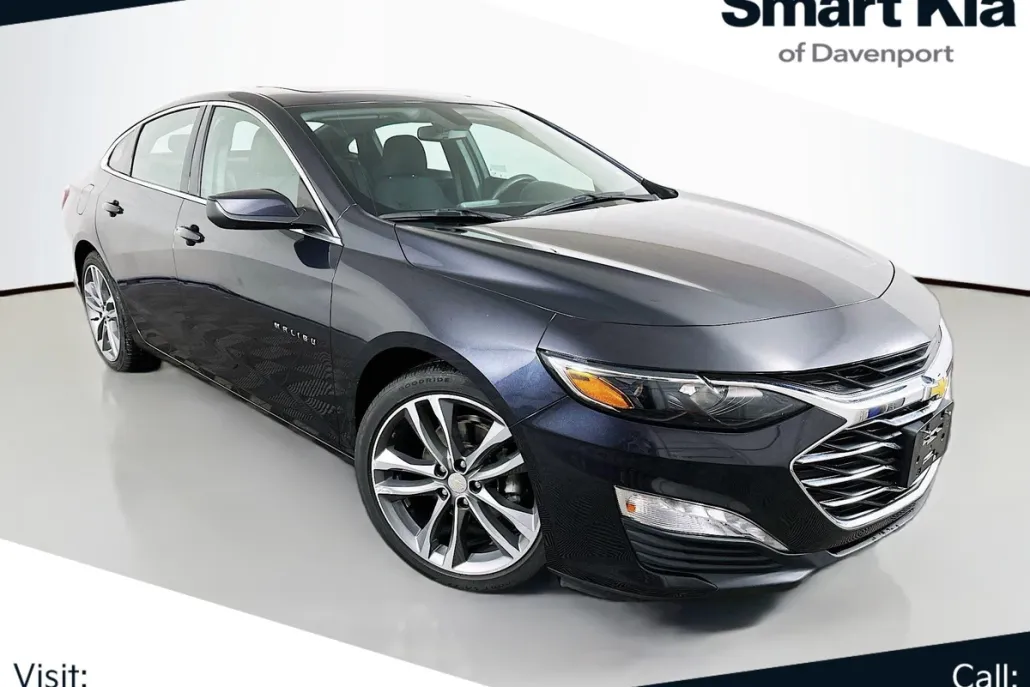 2022 Chevrolet Malibu 1LT photo 1