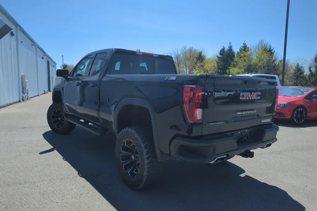 2022 Gmc Sierra 1500 Elevation photo 1
