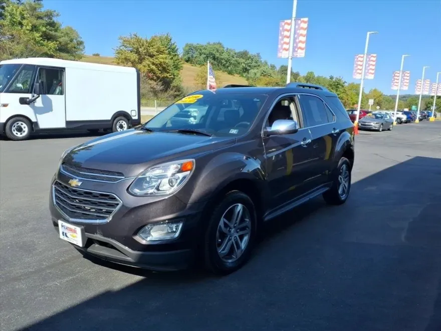 2016 Chevrolet Equinox LTZ photo 1