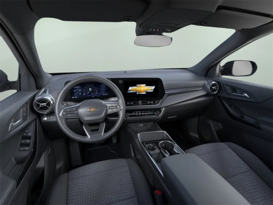 2026 Chevrolet Equinox LT photo 1