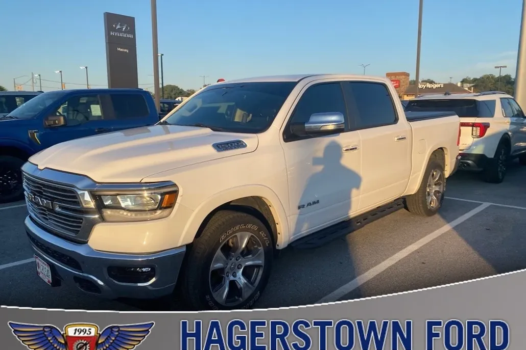 2022 Ram 1500 Laramie photo 1