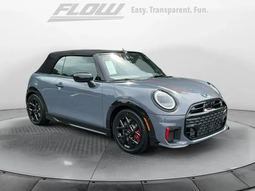 2025 Mini Cooper Convertible Iconic photo 1