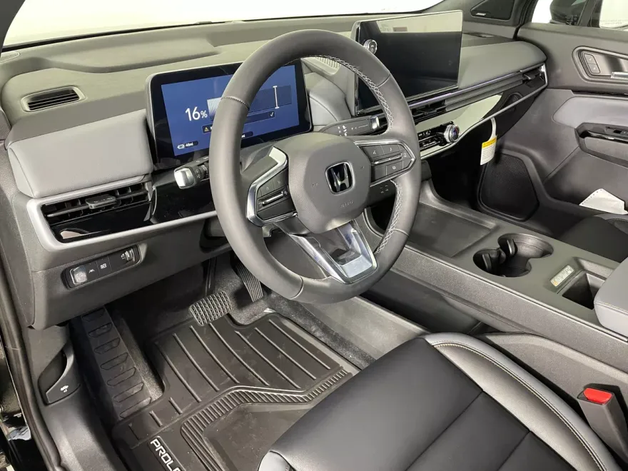 2025 Honda Prologue Touring photo 1