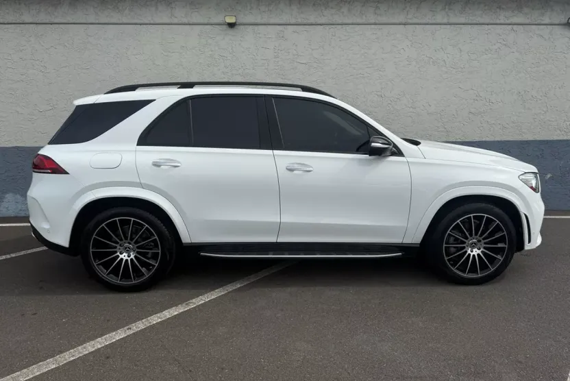 2022 Mercedes Benz GLE 450 4MATIC photo 1
