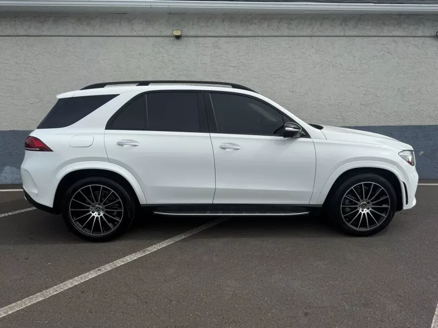 2022 Mercedes Benz GLE 450 4MATIC photo 1