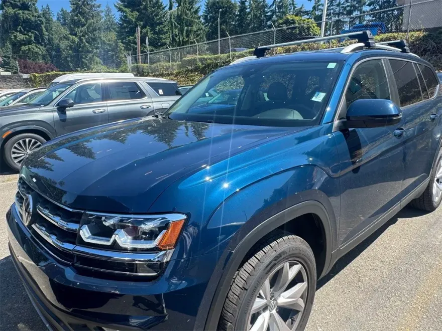 2018 Volkswagen Atlas V6 SE Technology photo 1