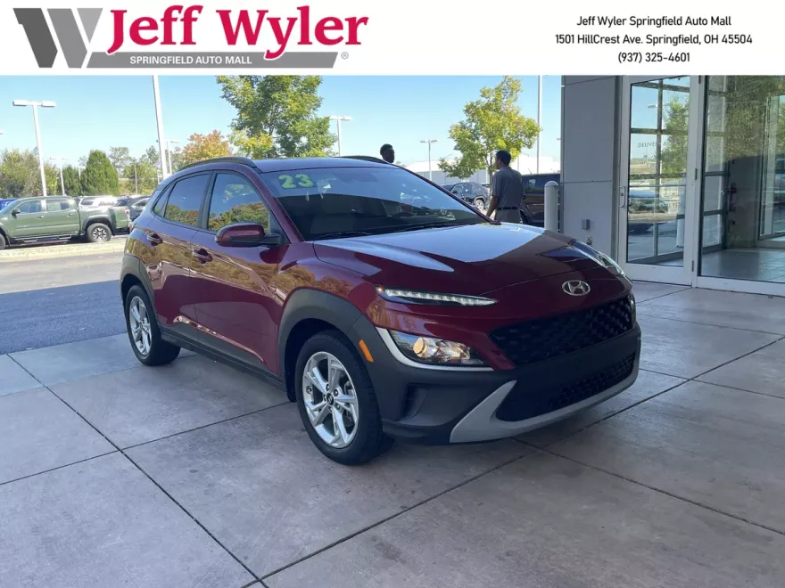 2023 Hyundai Kona SEL photo 1