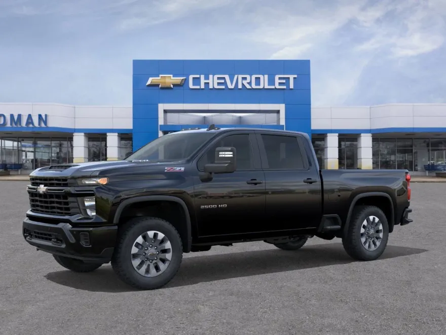 2026 Chevrolet Silverado 2500HD Custom photo 1