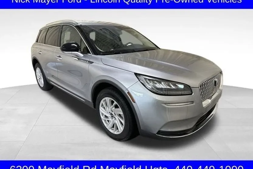 2022 Lincoln Corsair Standard photo 1