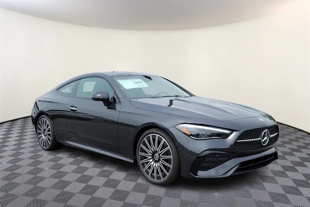2024 Mercedes Benz CLE 300 4MATIC photo 1