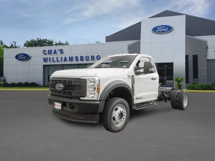 2024 Ford F-550 XL photo 1